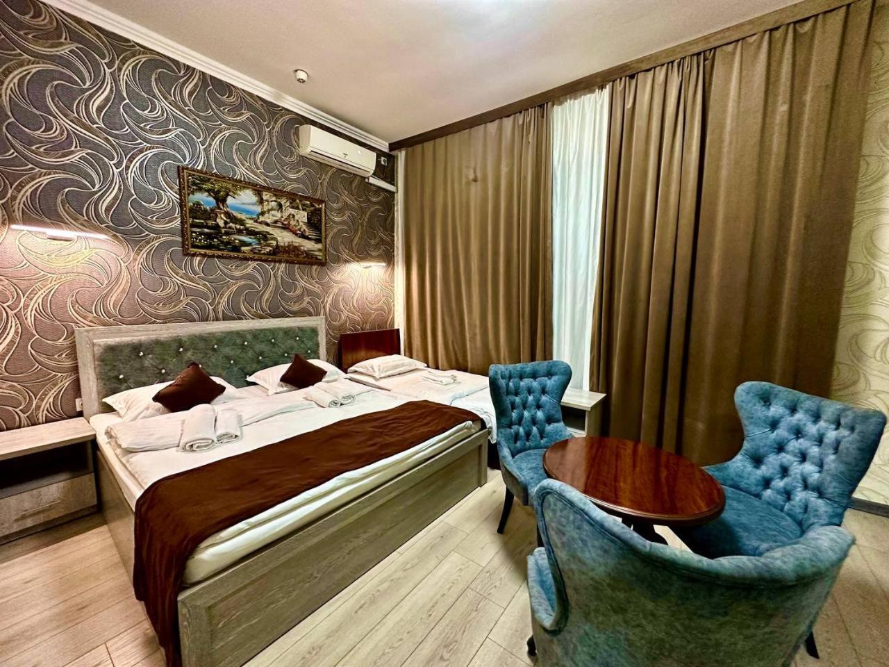 Izza Palace Hotel 150Mbs Wifi Tashkent Esterno foto