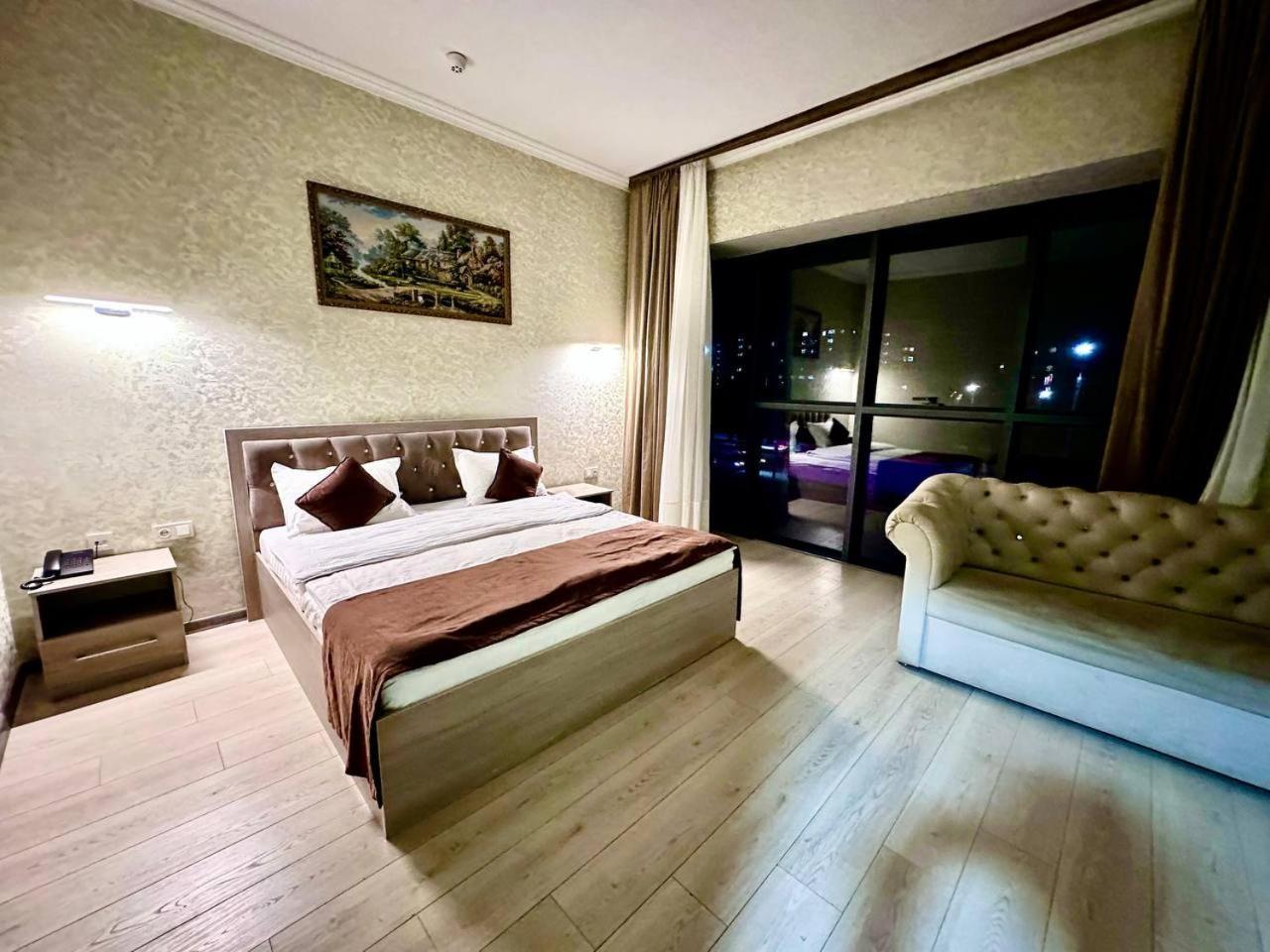 Izza Palace Hotel 150Mbs Wifi Tashkent Esterno foto