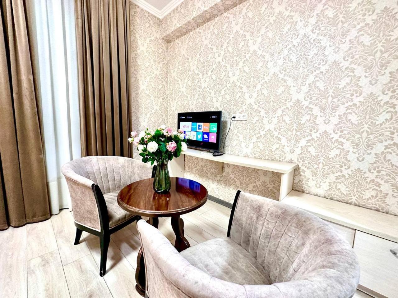 Izza Palace Hotel 150Mbs Wifi Tashkent Esterno foto